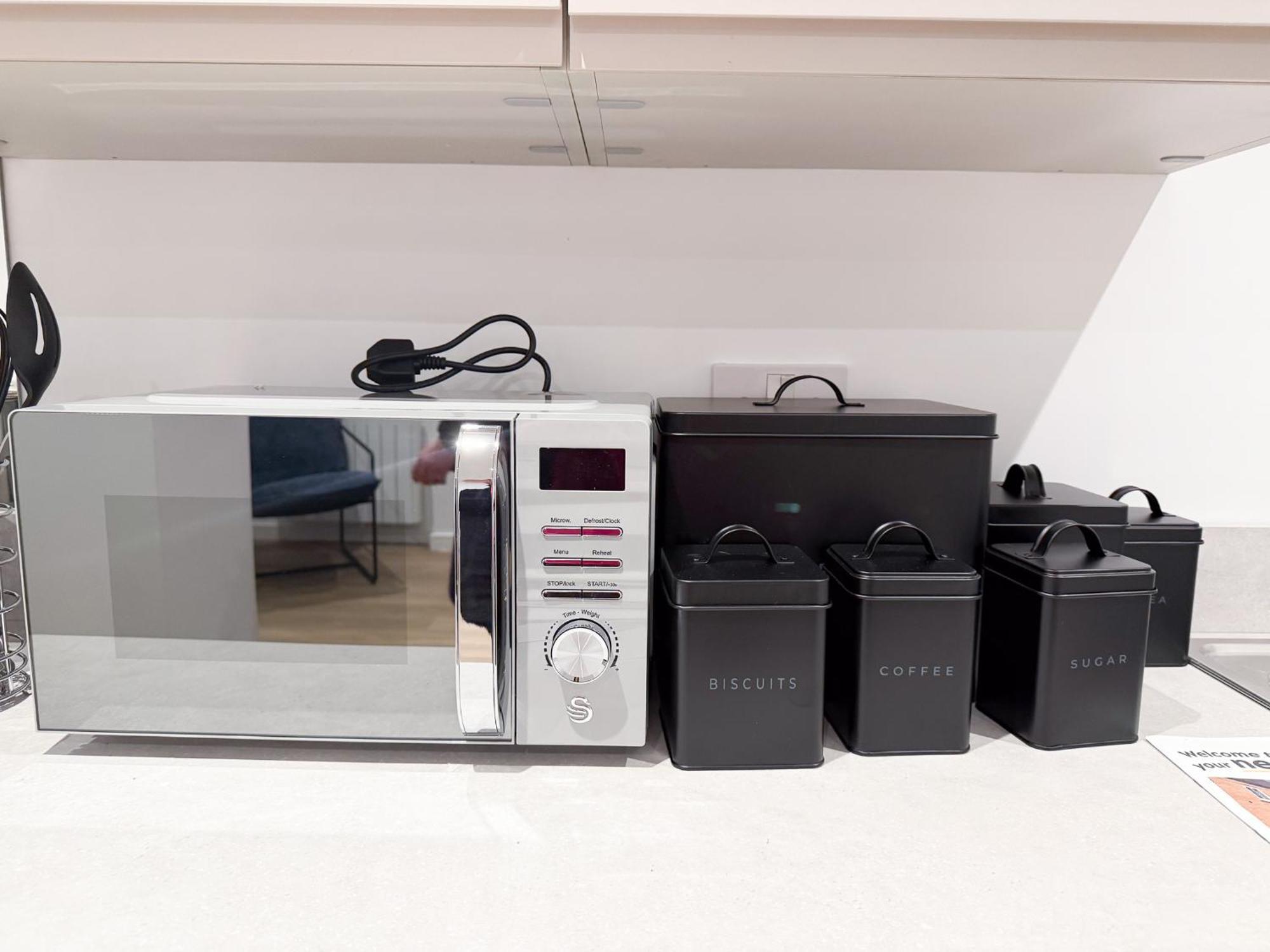 Spacious Modern 1 Bed Apartments In St Neots - Perfect For Contractors & Professionals - Free Parking - Wifi - Fully Equipped Kitchen - Smart Tv Ideal For Work Stays And Long Projects Saint Neots Exterior foto