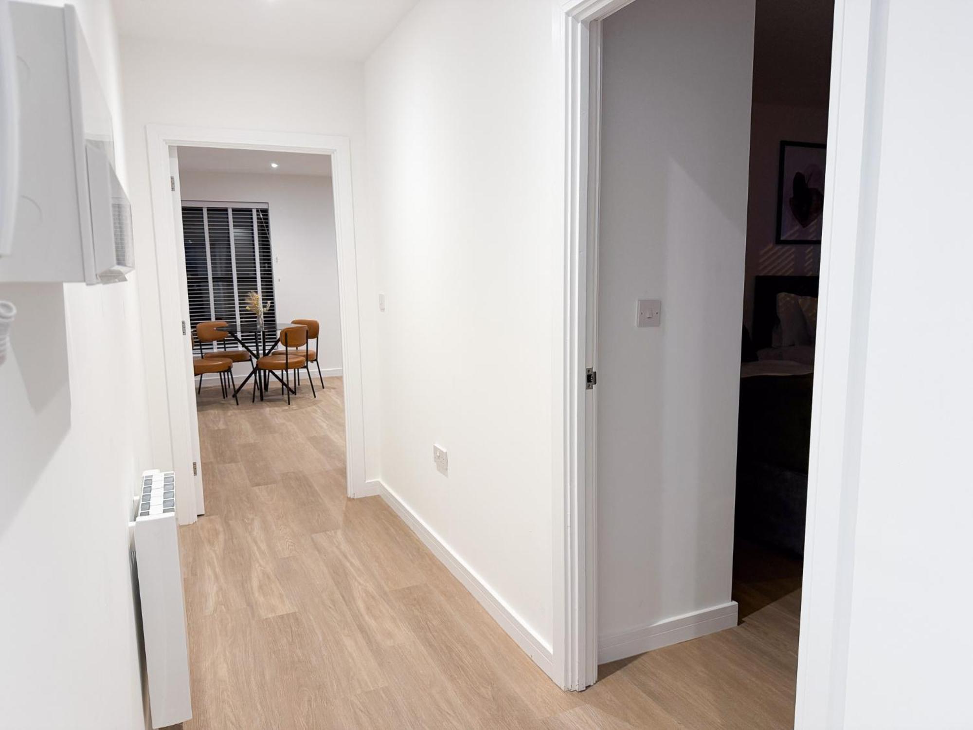 Spacious Modern 1 Bed Apartments In St Neots - Perfect For Contractors & Professionals - Free Parking - Wifi - Fully Equipped Kitchen - Smart Tv Ideal For Work Stays And Long Projects Saint Neots Exterior foto